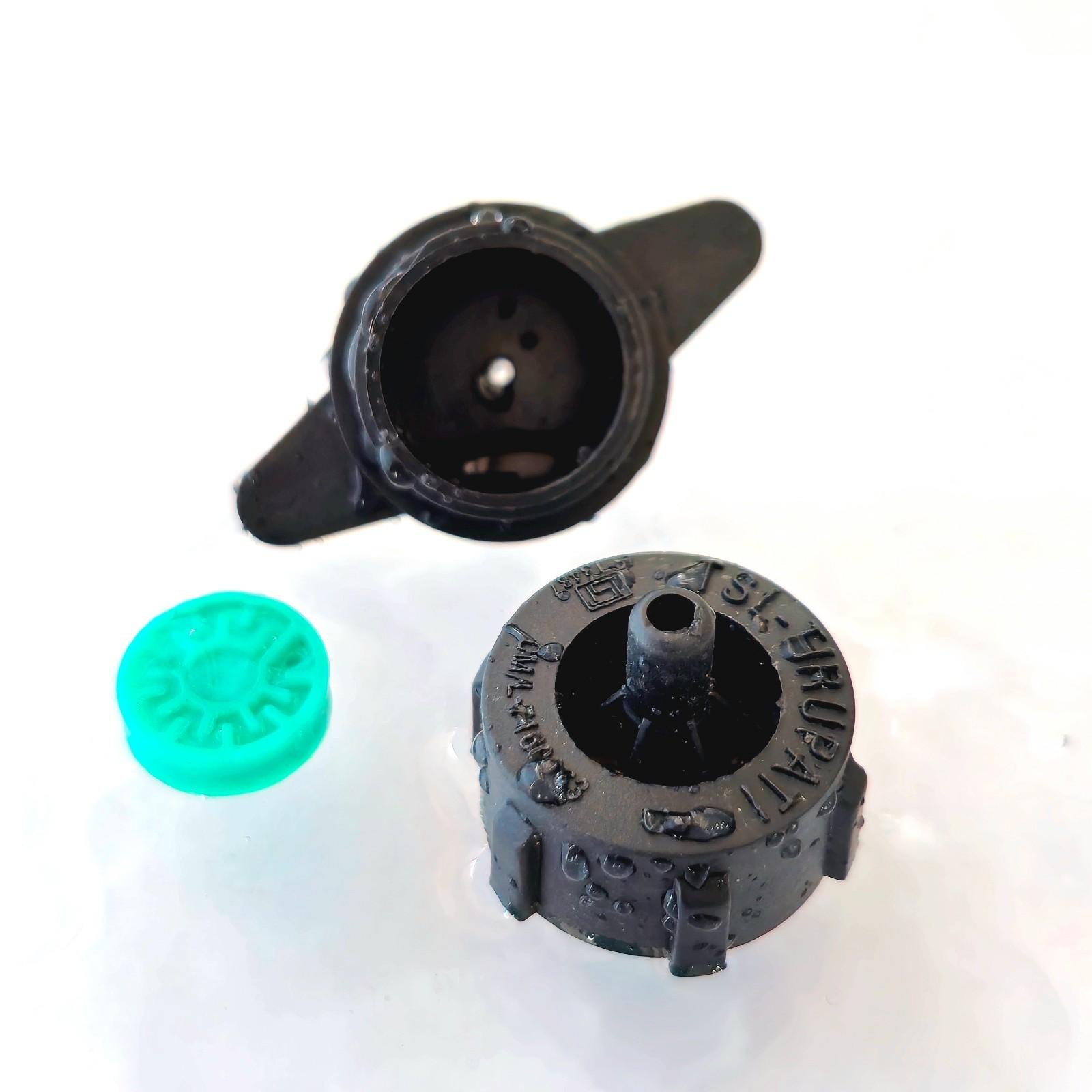 4 LPH DRIPPER (100 PC ) thumbnail