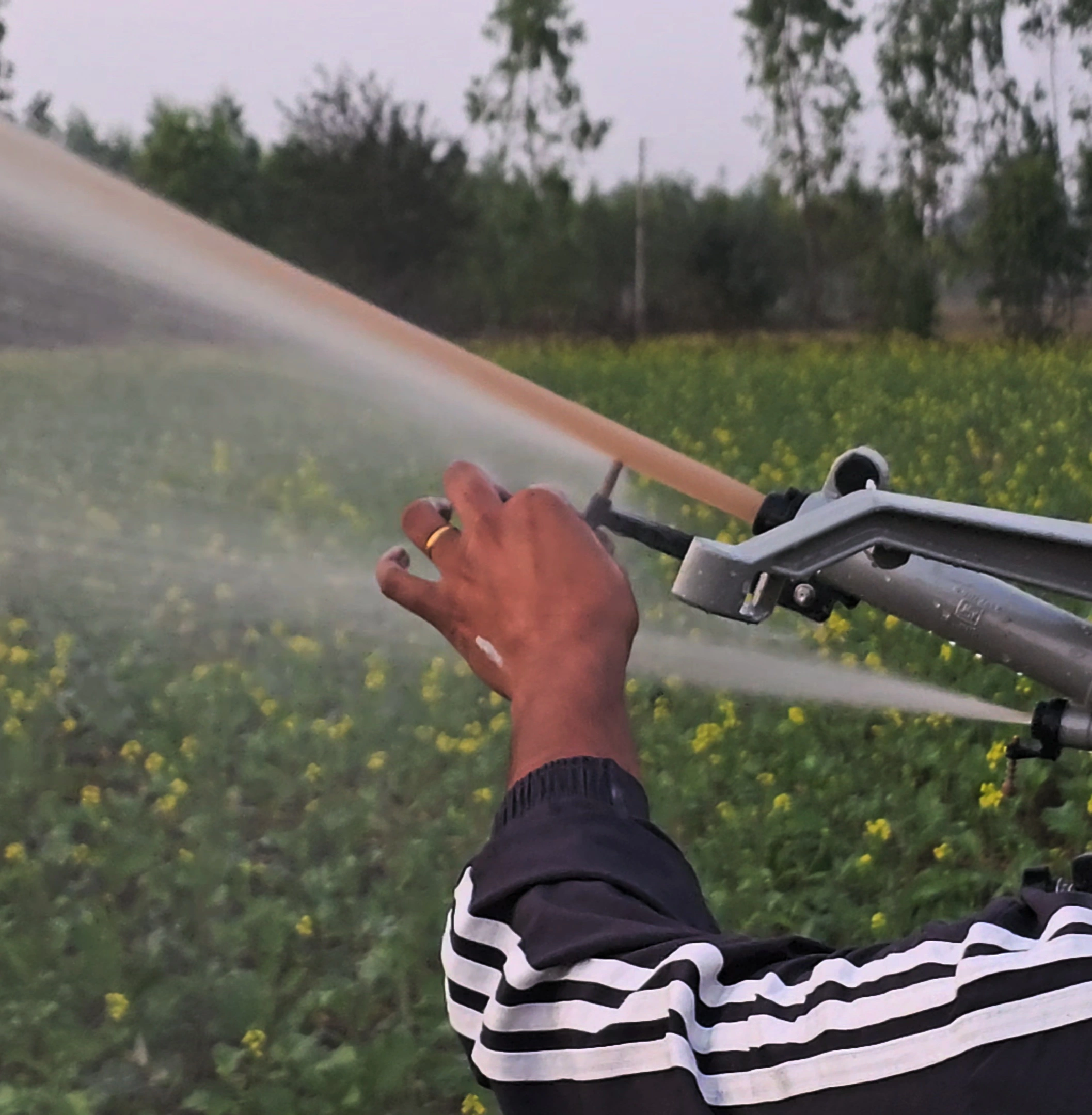 Automatic 1.5 Inch Rain Gun – 230 Ft Diameter Coverage | Heavy Duty Agriculture Irrigation Rain Gun thumbnail