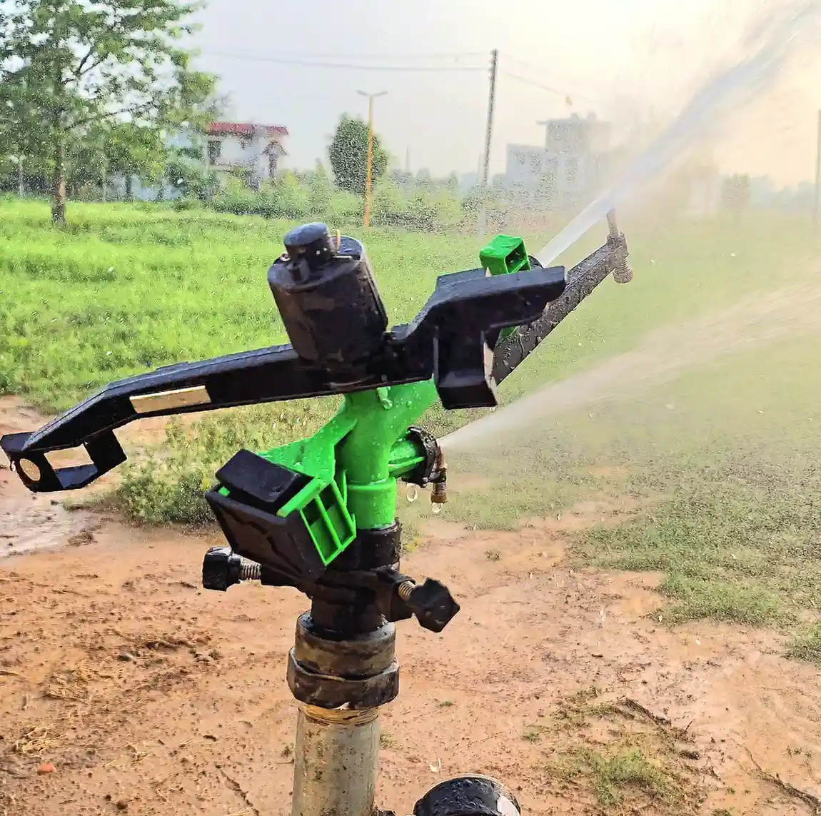 Premium Plastic 1.25 Inch Rain Gun With 4 Leg Stand | 180 Ft Diameter Coverage thumbnail
